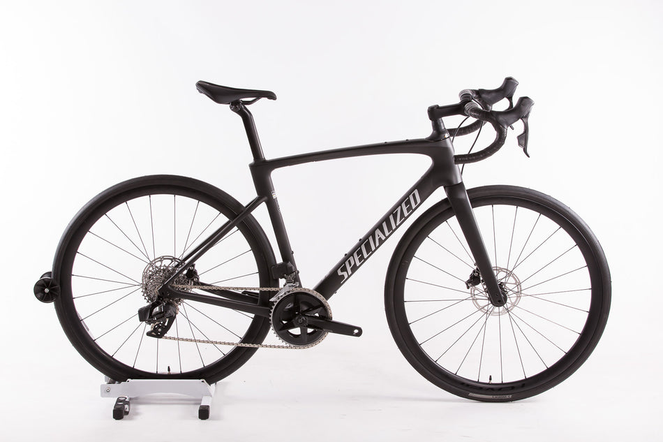 2024 Roubaix SL8 Expert Rival eTap