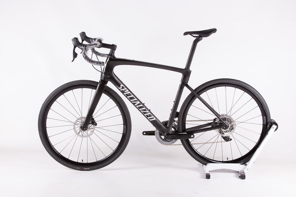 2024 Roubaix SL8 Expert Rival eTap