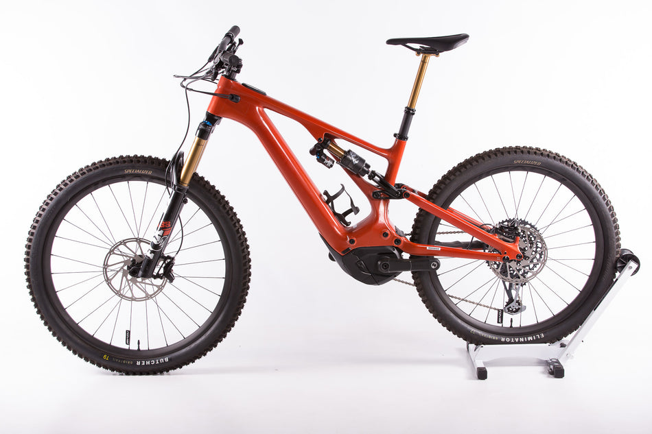 2022 Turbo Levo Pro Carbon 700Wh - NEW BIKE - Red (only for sale on the Canary Islands)